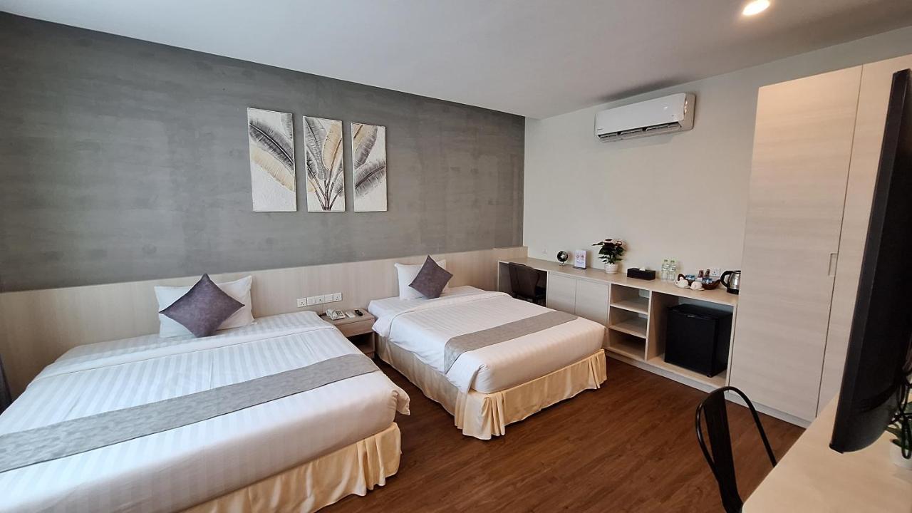 Joli Hotel Phnom Penh Exterior foto